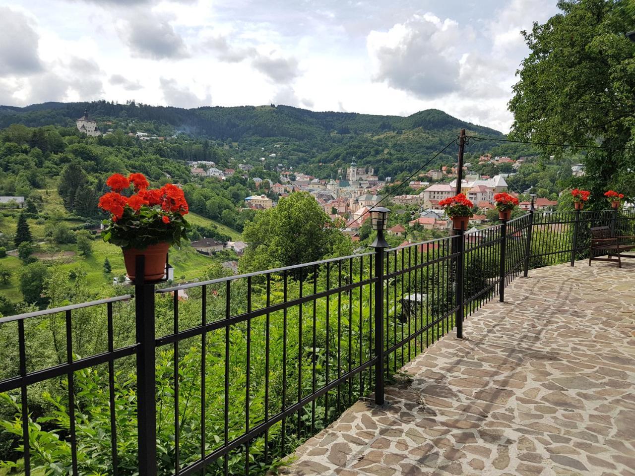 Penzion Na Kopci Hotel Banská Štiavnica Buitenkant foto